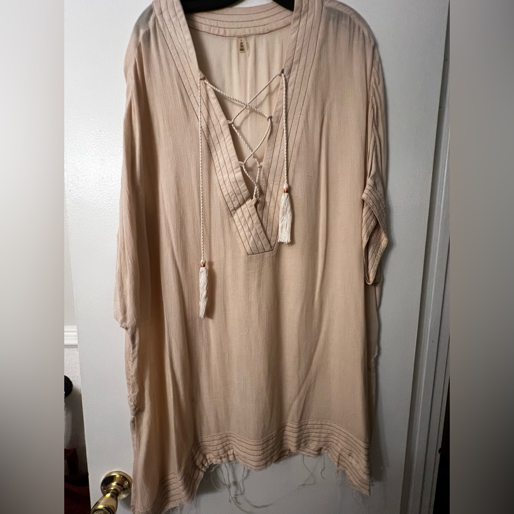 Urban Outfitters Women's Cream Dress